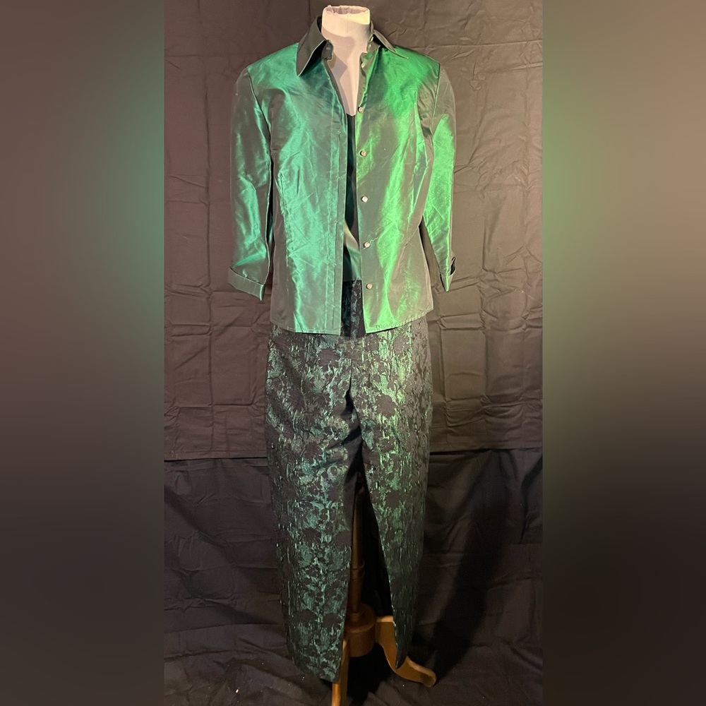 Vintage 90’s Suit Green Silk 3 Piece Suit4 6 Carlise Jacket Sleeveless Top